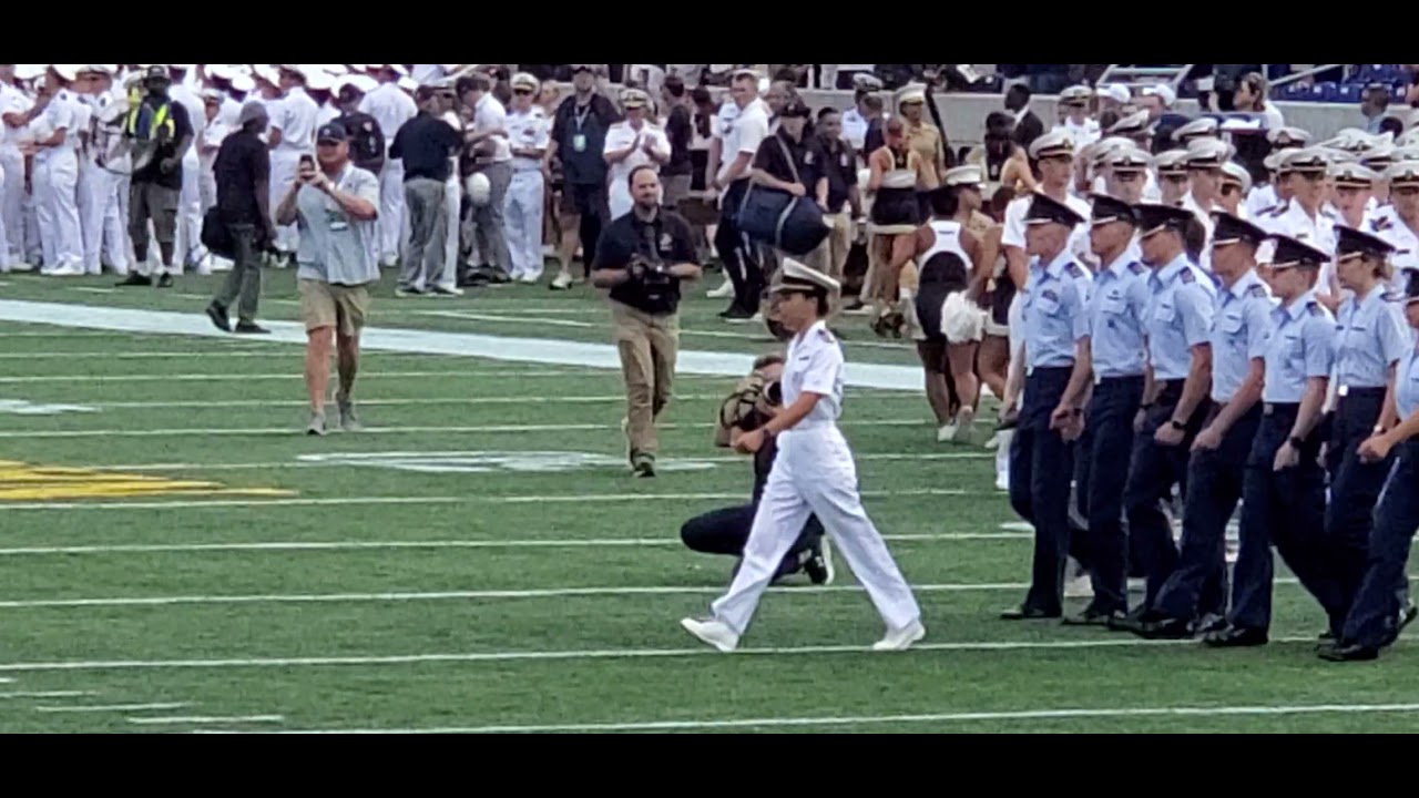 Army Navy Game halftime 'prisoner exchange' includes one of two ...