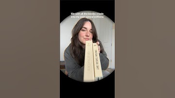 Subtle flex 🤩 #rebindingbooks #bookbinding #booktube #specialeditionbooks #diybookcover