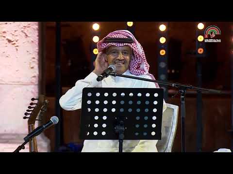 الفنان خالد عبد الرحمن يغني بلا ميعاد