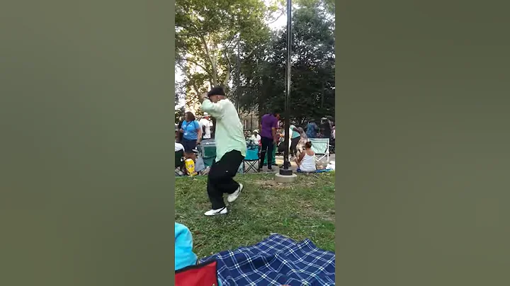 Mr Mr doing Him..