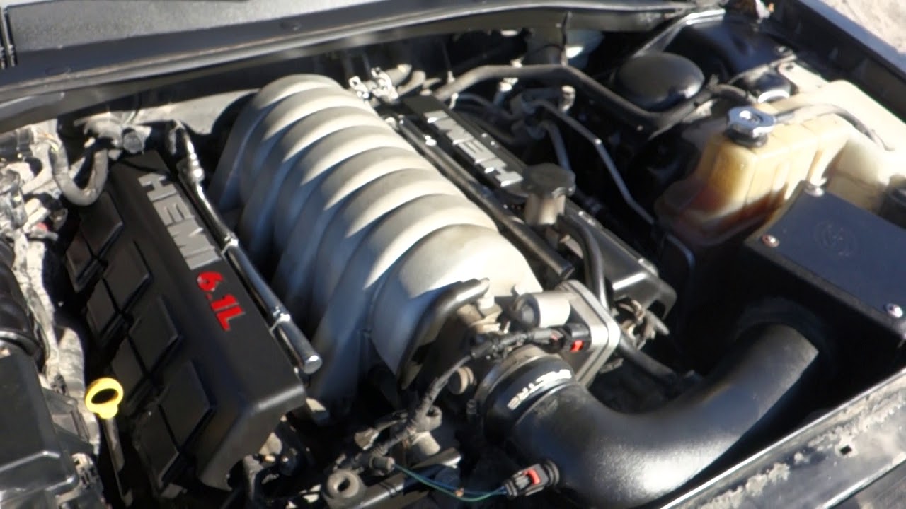 For sale: 2006 Chrysler 300C SRT-8 6.1 Hemi engine & W5A580 5 speed...