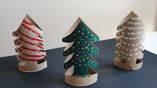 Sapin festif avec un rouleau de papier toilette