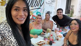 Thumbnail for Kary Torres Oficial está en vivo Kary Pao vamos con Wendy a comer