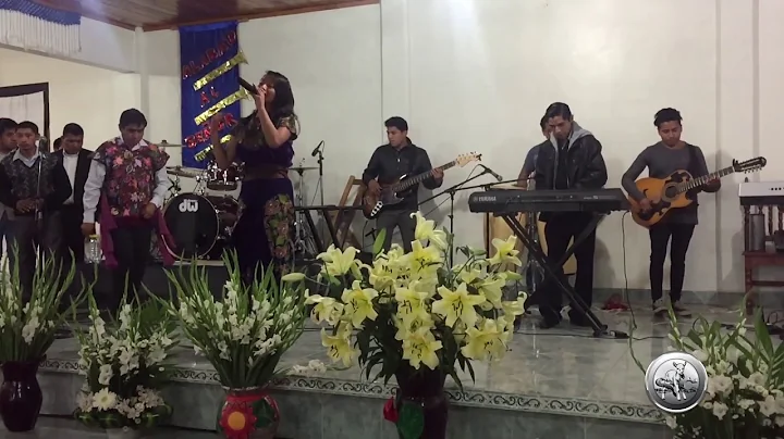 DEBORA ESPINOSA Music En vivo vivir cantado Y GRUP...