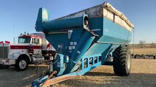 Carl S & Michelle J Leatherwood Retirement - Combines - May 5 - BigIron Auctions