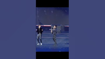 The way jimin handled it proves his really smart😊#taehyung #thv