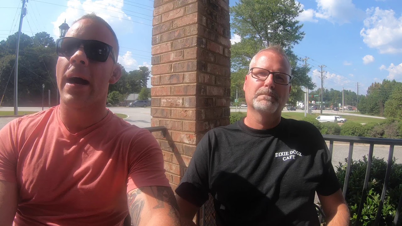 Dixie Dogs Cafe, Sharpsburg GA