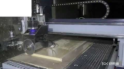 Máy CNC Gỗ đa năng (Lưỡi cưa, mũi khoan, dao roto)