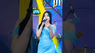 Laila Ayu  Menunggu divarina lailaayu masukberanda difarina lailaayukdi