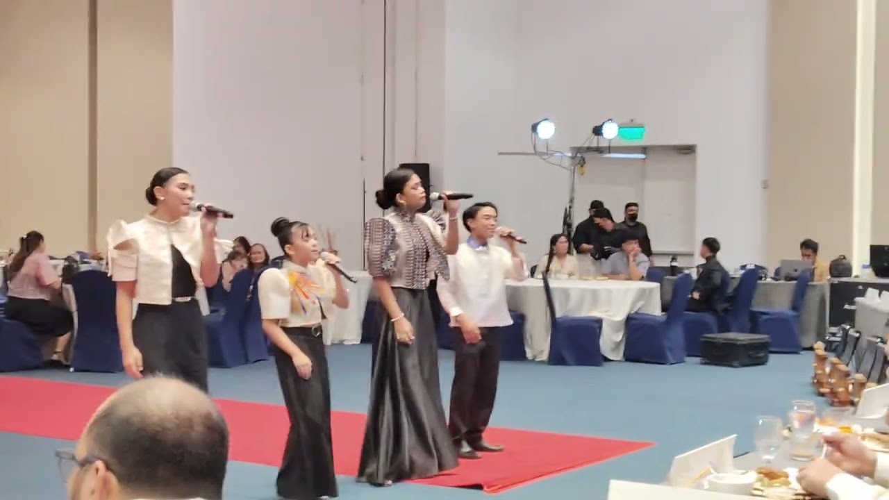 Ang Pipit by MAZE CHOIR