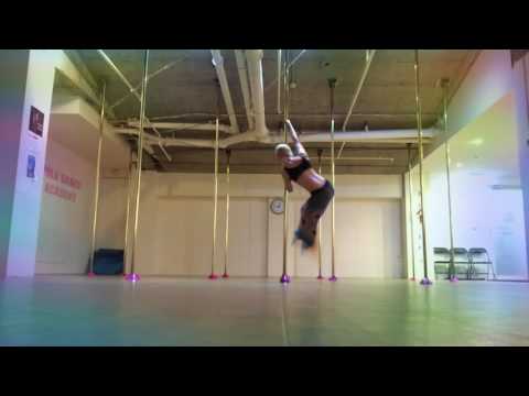 A little choreo I taught in Ballet-Pole class today at Poledanceacademy Sydney.