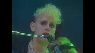 Depeche Mode - Shake the Disease (Peter's Pop Show @ Live '1985)