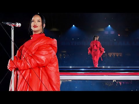 Super Bowl Halftime: Rihanna FLIES in Diamonds Performance