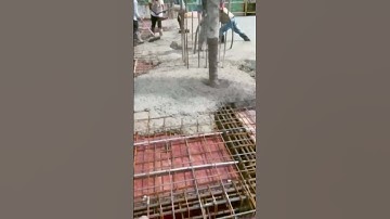 The process of pouring concrete into the floor slab. Good machinery improves work efficiency