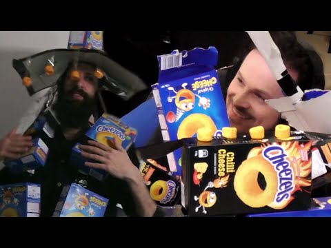 Bajo and Mark build a Cheezels fort and Fashion show