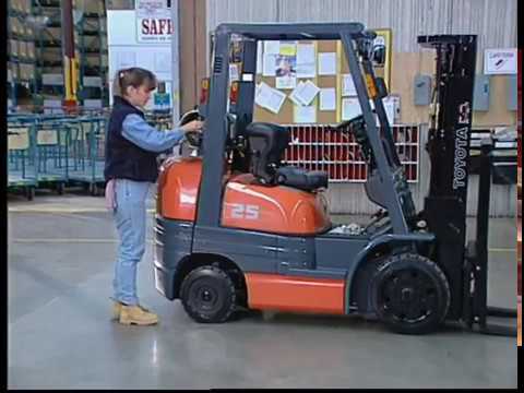 Warehouse Forklift Training Spanish Youtube