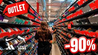 Get Massive Discounts in Alicante, Spain 🔥🤯 4K | NIKE, Adidas & more! (Relaxed Outlet Walk) screenshot 2
