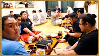 【女将さんの誕生会】力士から㊙️プレゼント ／ 五月場所の決起会・約5キロの巨大ローストビーフ・焼肉・たけのこの混ぜご飯