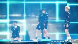 151107 Melon Music Awards - I NEED U remix full (V focus)