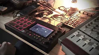 Cookin  a beat on the mpc live