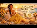 Life Loves You Back 🌻 Enjoy The Atmosphere & Stay Positive