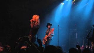 &quot;Life gets you dirty&quot; (from first gig) / Michael Monroe Band