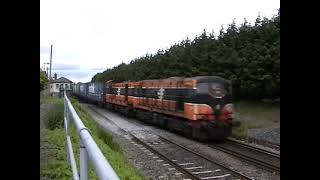 184 & 124 on Waterford Ballina Norfolk liner at Cherryville Jcn. 19-May-06