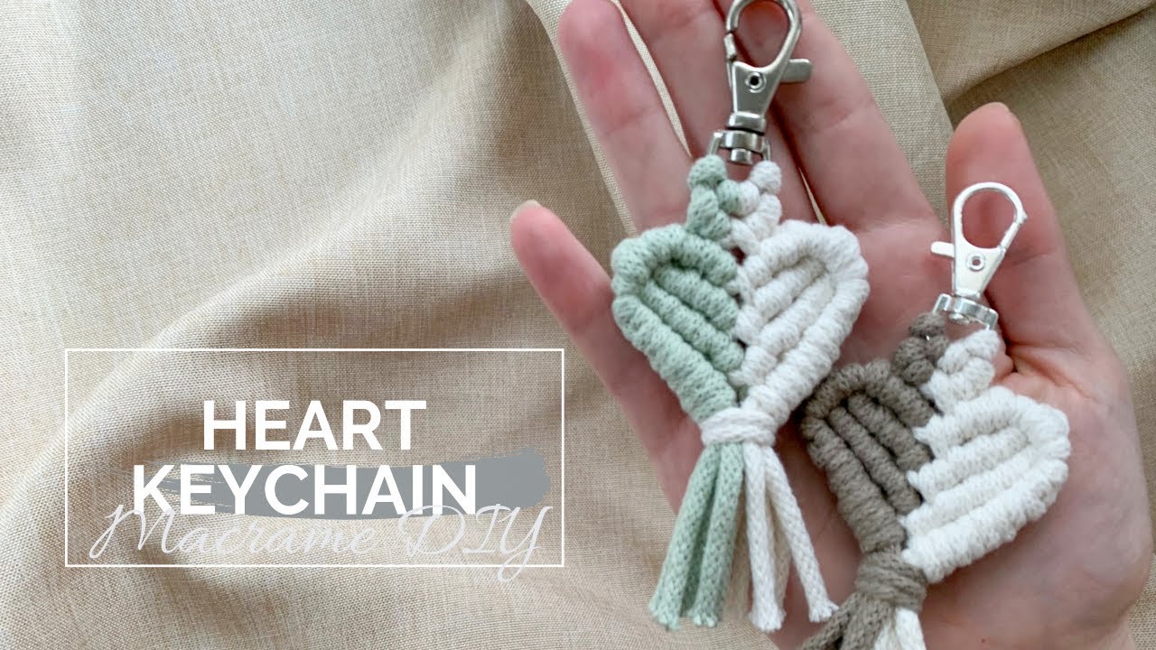 Heart Macrame Keychain / Handmade Macrame Keychain / Baby Shower Giveaways  / Macrame Boho Charm / Valentines Gifts / Party Favors / Gifts 