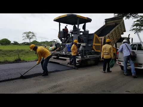 Video: Cómo Se Coloca El Asfalto