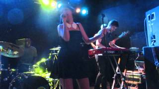 Gabriella Cilmi...Hearts Don't Lie live @ The Bodega,Nottingham.28/05/14.