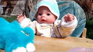 КАПРИЗНАЯ ЕВА НЕ ХОЧЕТ КУШАТЬ КАШУ😝УЧИМ ЦИФРЫ И ЦВЕТА😊baby born😘capricious girl😍learning color💖