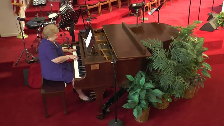 Sara Childers Old Time Gospel Piano Session