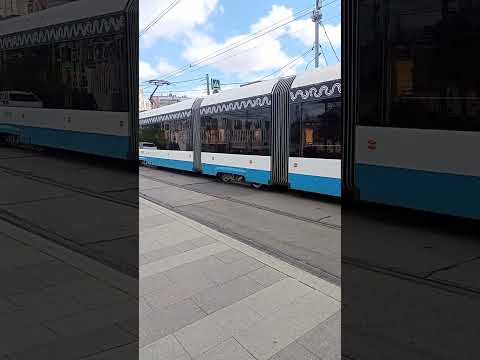 Video: Zastávka tramvaje. Moskevské tramvaje