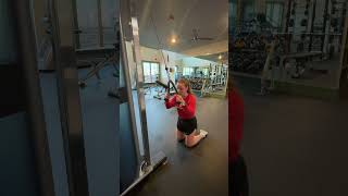 Cable crunches tutorial #motivation #onlinepersonaltraining