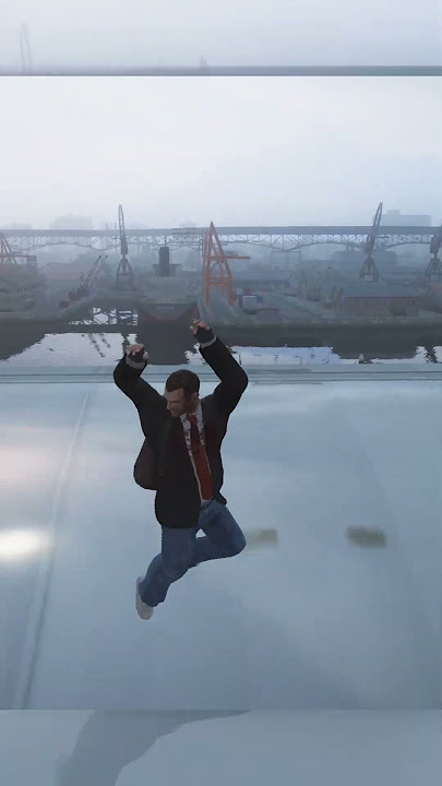 Niko takes swim #gtaiv #gta4 #gta