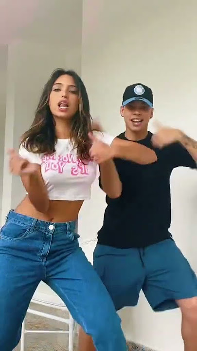 De copão...(Vanessa Lopes, Kelvy e Priscila, dancinha do tik tok)