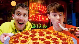 Brits try New York Pizza for the first time!!