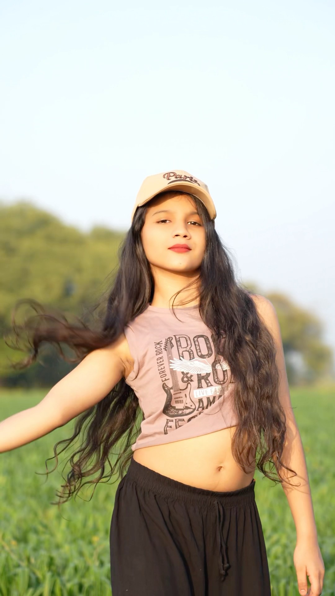 Baat ko Samajh Mere Bhai ￼?#trending #nandini091013 #youtubeshorts #shorts