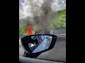 Une voiture en feu sur la route des tamarins aprs stella