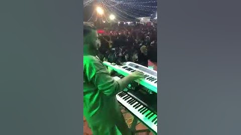 Rajrapa mhaotshaw me sabhi shradhalu (Udit Narayan or Alka yagnik)ke sath jhumte hau