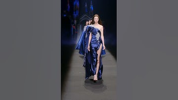 supermodel runway show #modeling #fashion #modelsbob #runwaywalk #viralvideo #runway #catwalktour