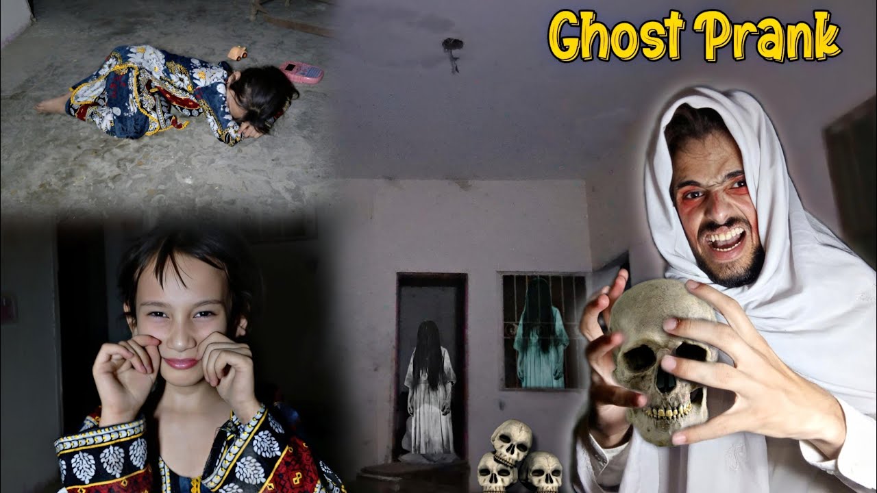 Scary Horror Prank On Sister 🤣 Gone Crying 🥺 - YouTube