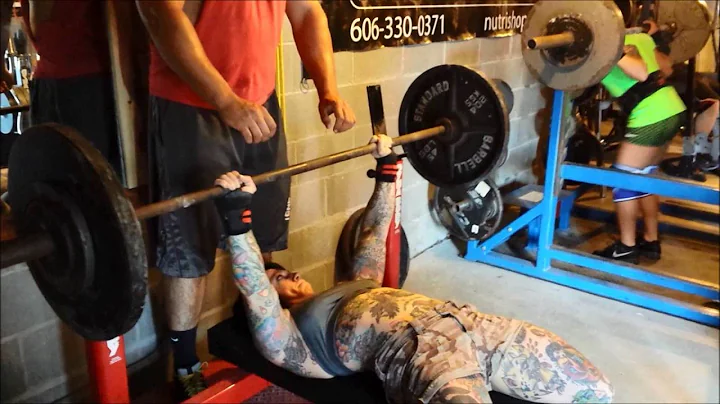 Stephanie Tomlinson lifetime bench pr of 190!
