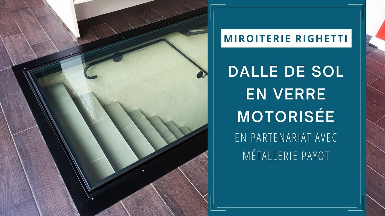 Une trappe en verre motorisée pour mettre en valeur une cave original — free download