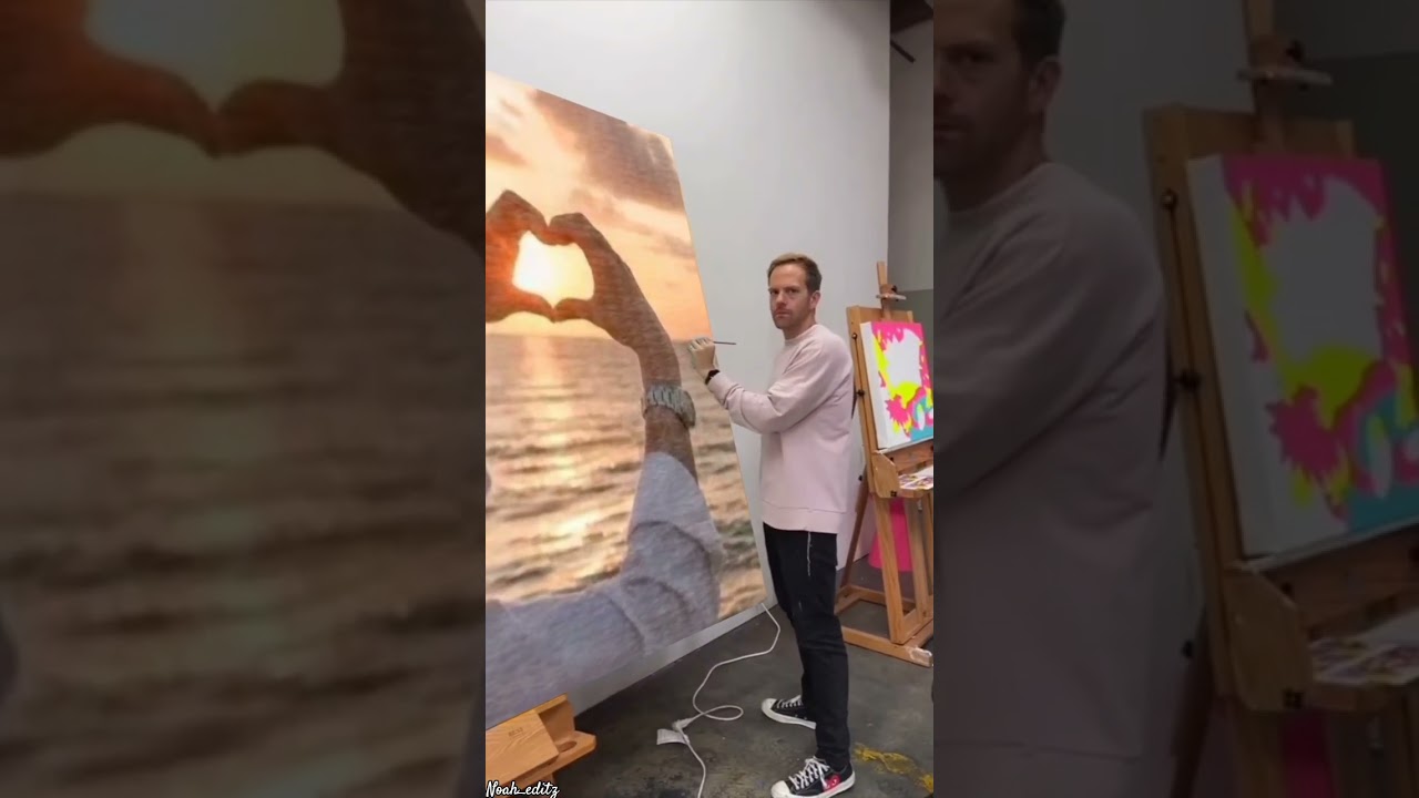 Bts V sunset pose 🎨 #dancehall #music #bts #boybands #kpop #army #V #btsarmy #btsshorts #shorts