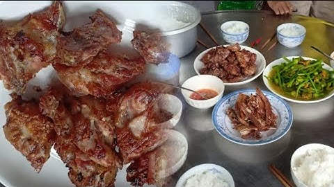 bữa cơm quê cùng gia đình với món chuột cống nhum nướng sả ớt,grilled hamster
