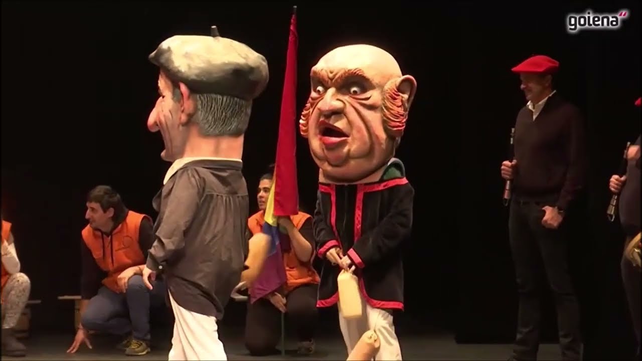 Arrasateko Erraldoiak -'Porrotxinen15. urteurreneko festa' ikuskizuna  Amaia Antzokian Goiena eus