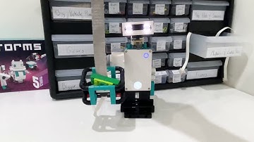 Greedy Bot, a Lego Mindstorms 51515 creation