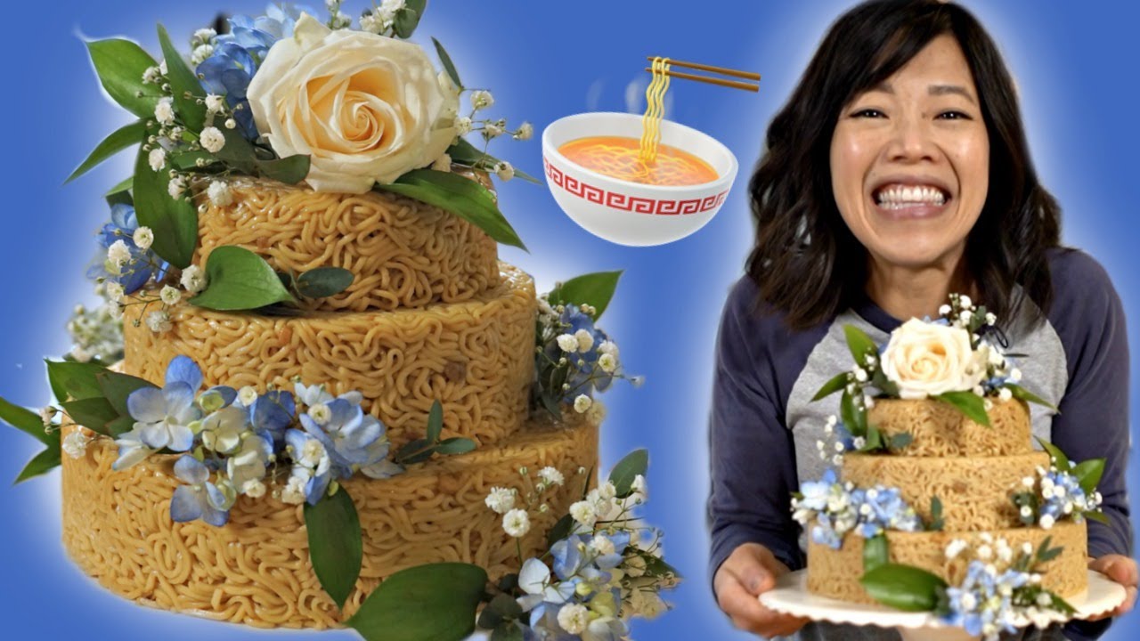 How to Make an INSTANT NOODLE Cake 