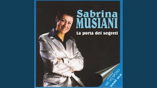 Video thumbnail of "Sabrina Musiani - Col cuore in mano"